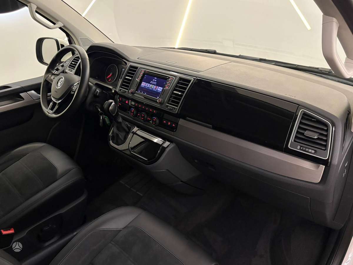 Volkswagen Multivan, 2.0 l., Минивэн