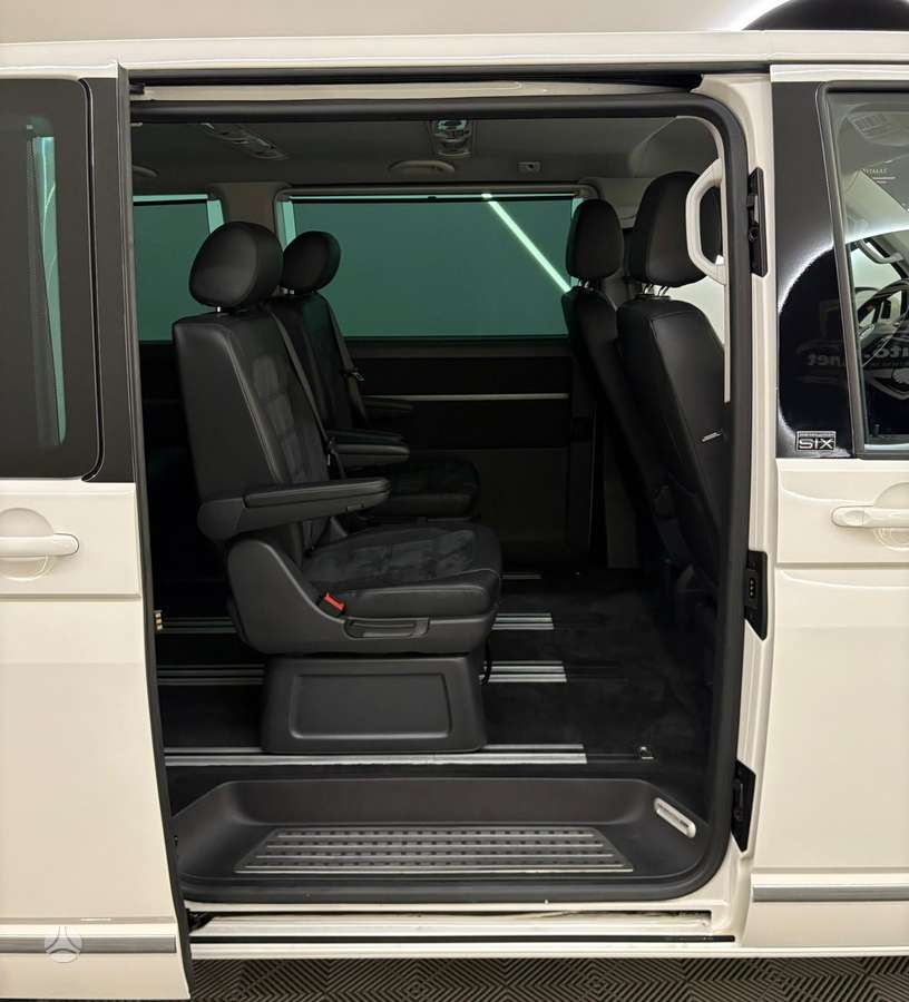 Volkswagen Multivan, 2.0 l., Минивэн