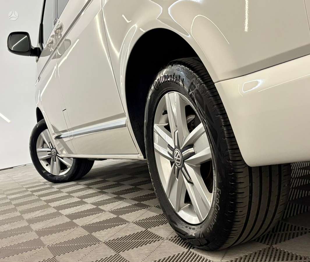 Volkswagen Multivan, 2.0 l., Минивэн