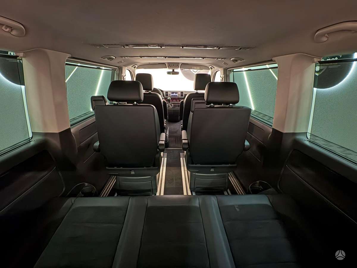 Volkswagen Multivan, 2.0 l., Минивэн