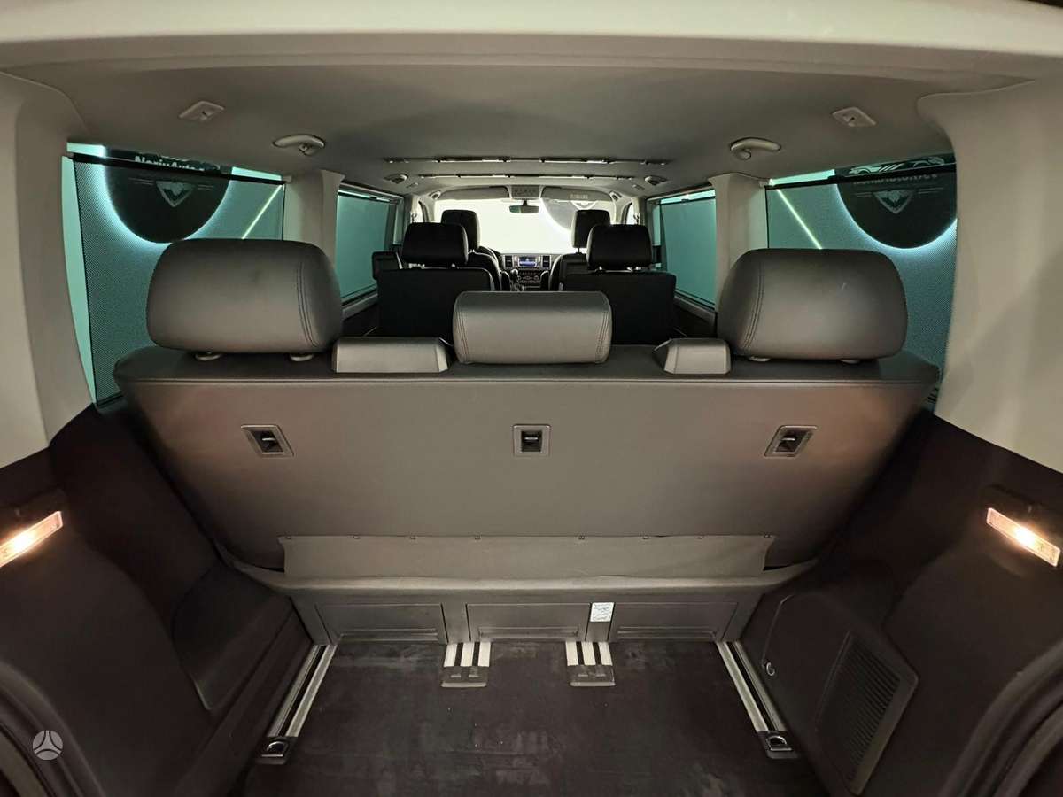 Volkswagen Multivan, 2.0 l., Минивэн