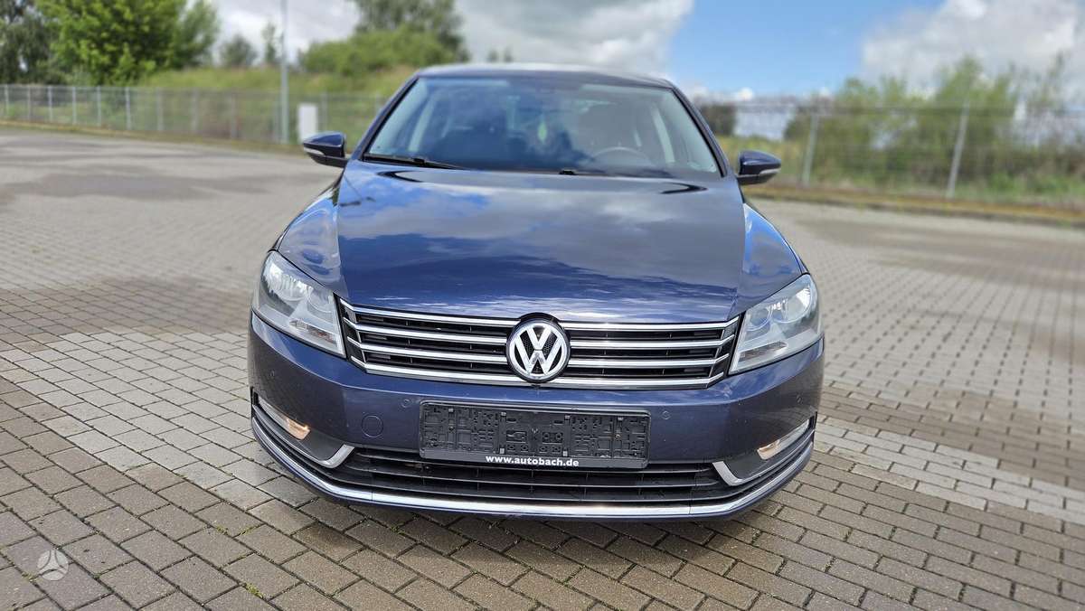 Volkswagen Passat - 7