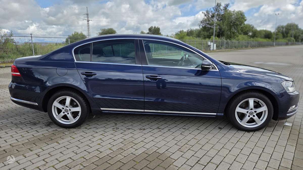 Volkswagen Passat - 9
