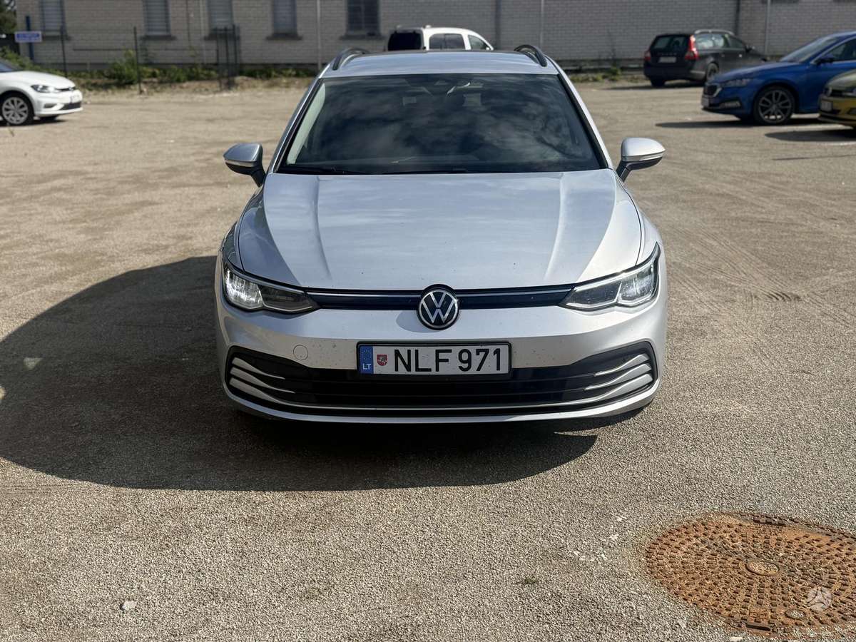 Volkswagen Golf - 2