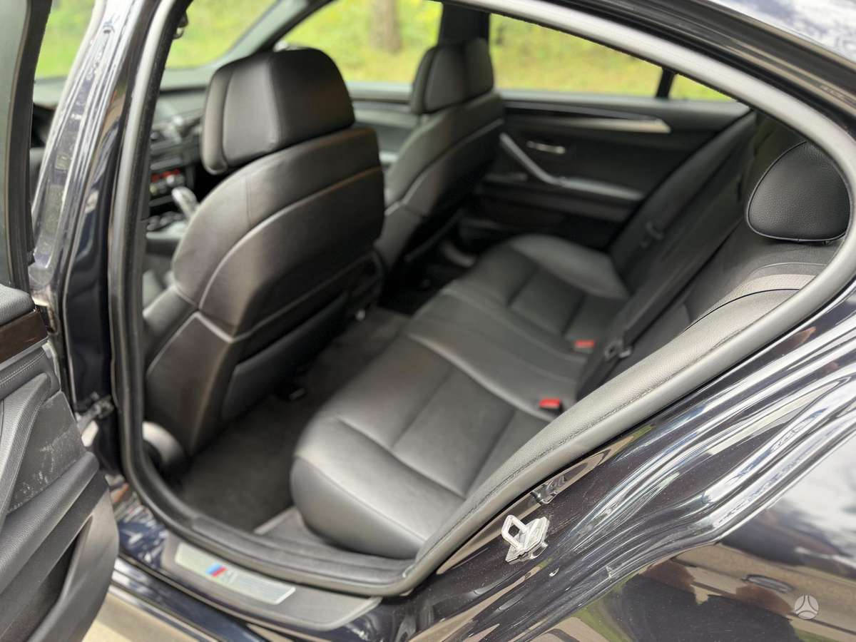 BMW 535, sedanas