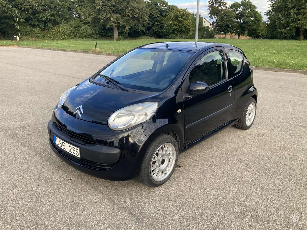 Citroen C1, 1.0 l., Хэтчбек