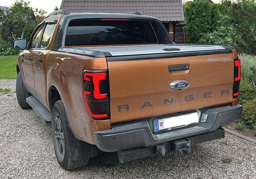 Ford Ranger žibintai
