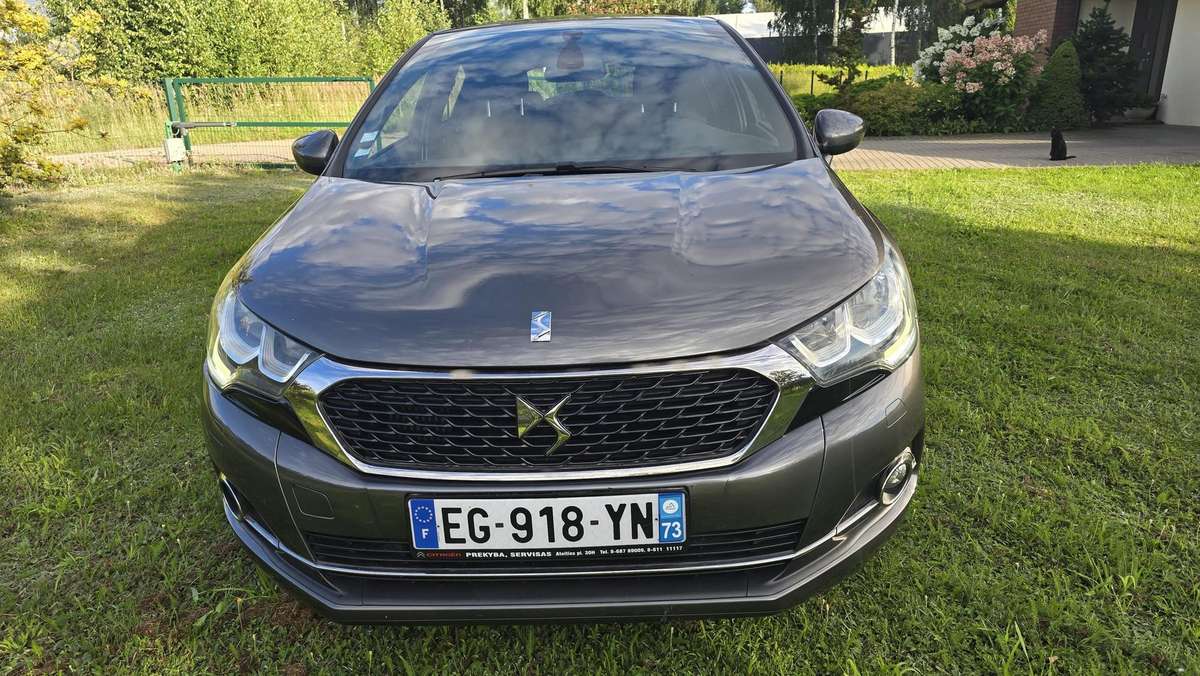 Citroen DS4, 1.6 l., hatchback
