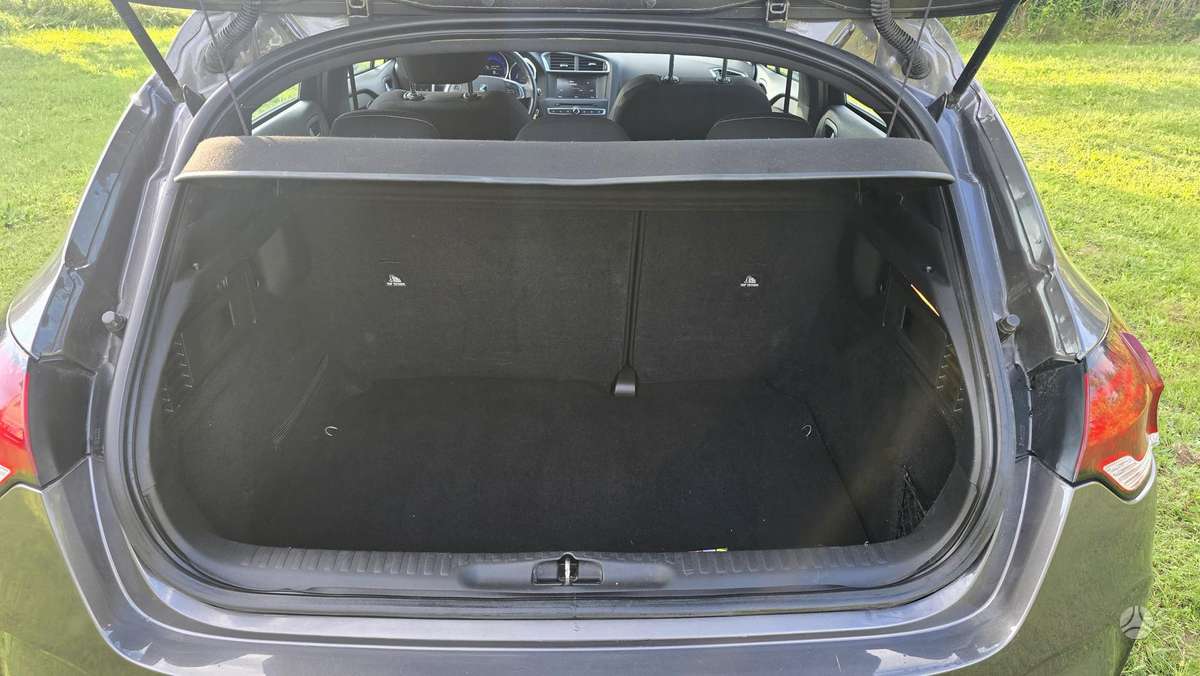 Citroen DS4, 1.6 l., hatchback