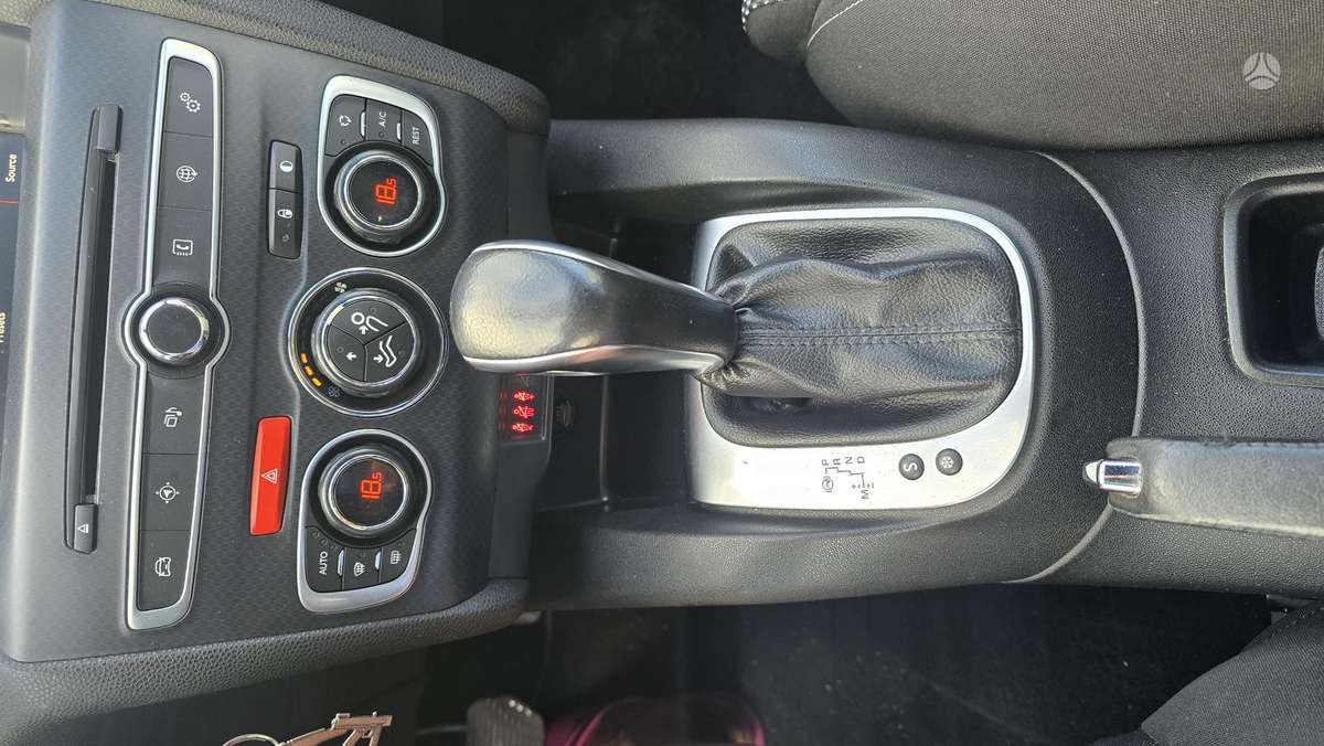 Citroen DS4, 1.6 l., Хэтчбек