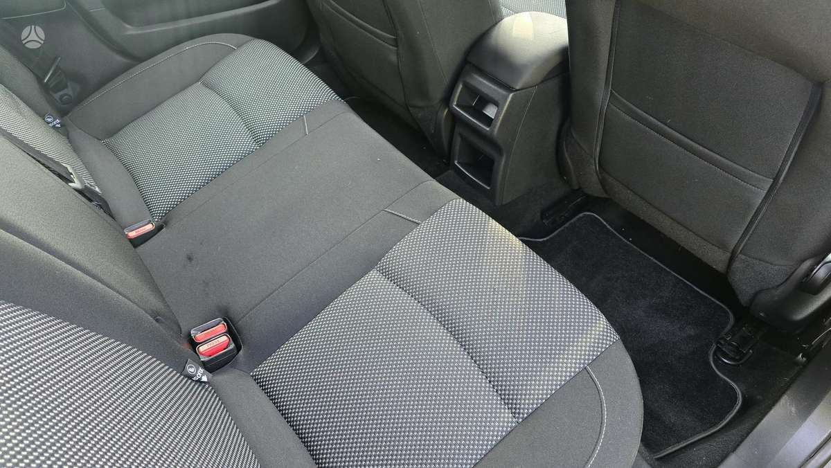 Citroen DS4, 1.6 l., hatchback