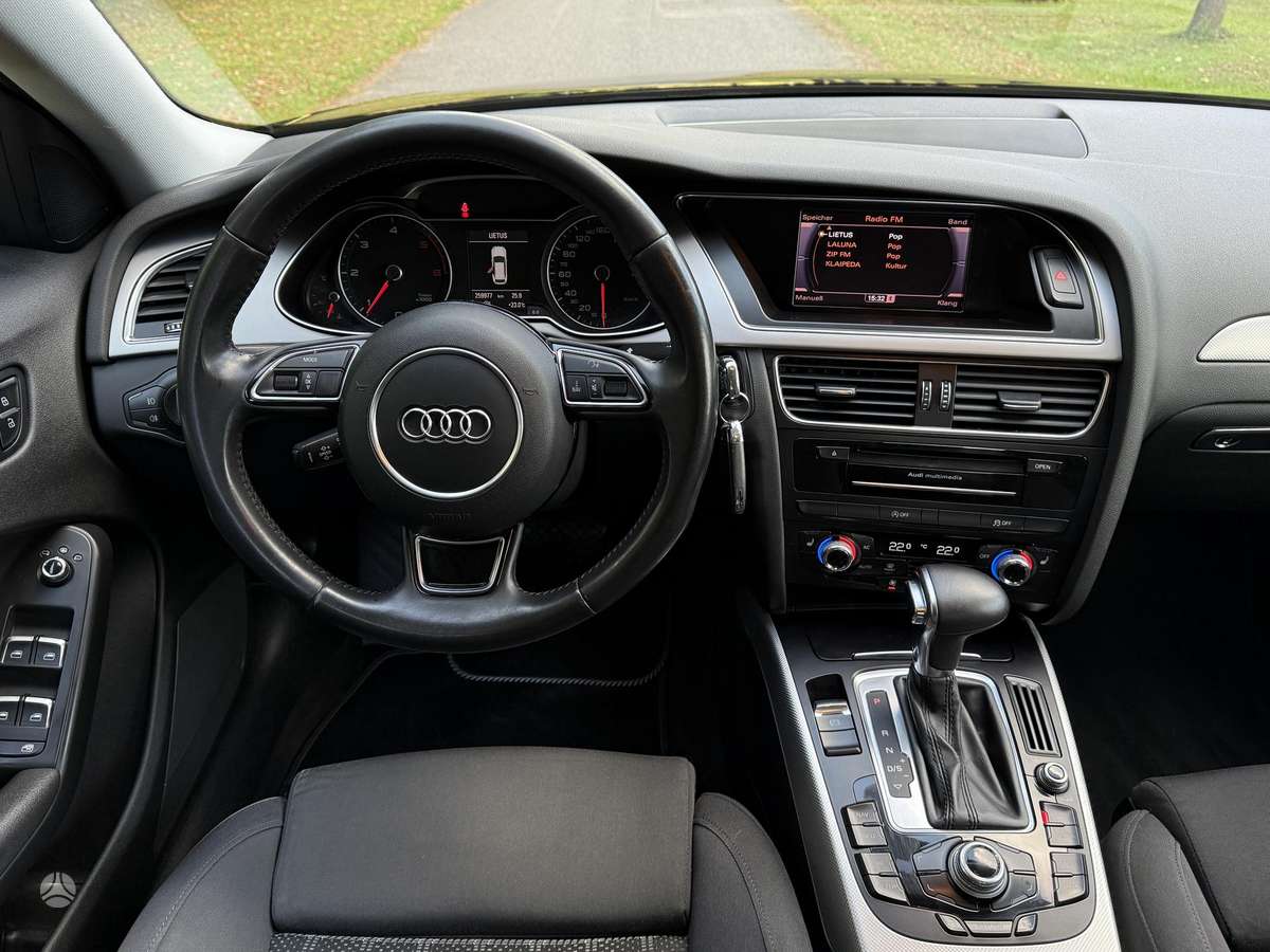 Audi A4, 2.0 l., Универсал
