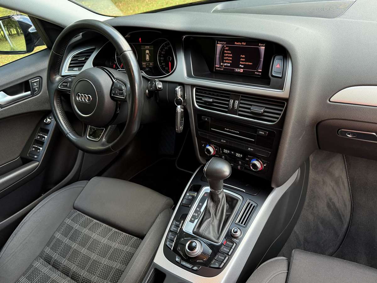 Audi A4, 2.0 l., Универсал