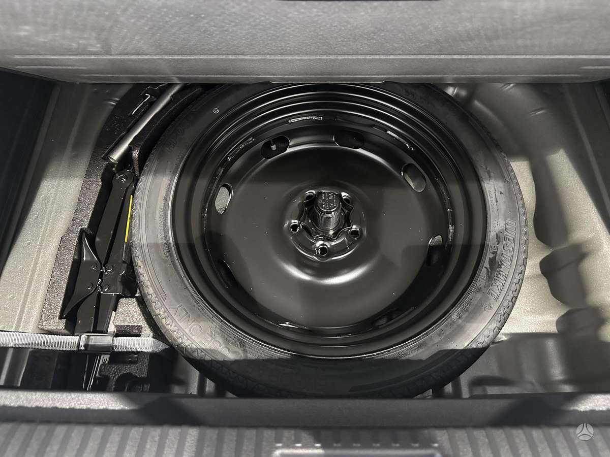 Volkswagen T-Roc - 8
