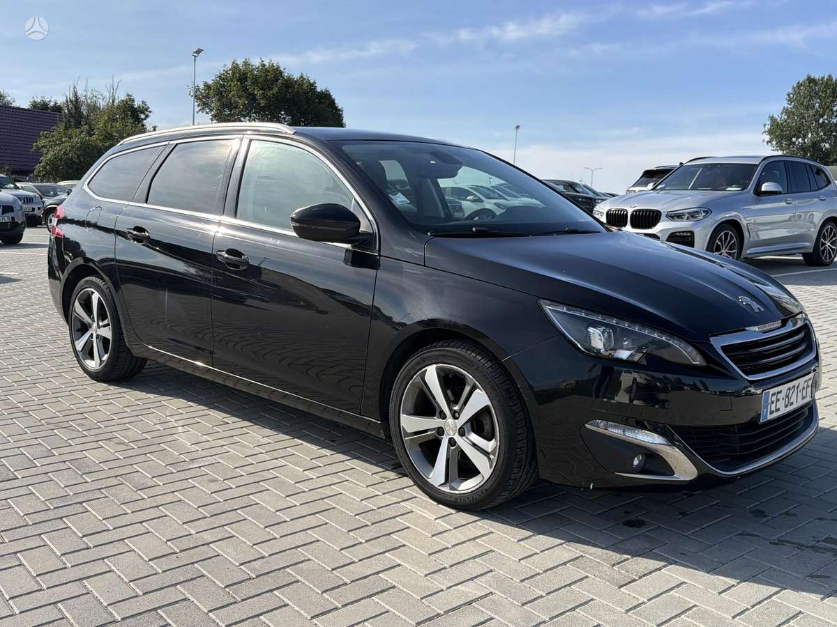 Peugeot 308, 1.2 l., Универсал