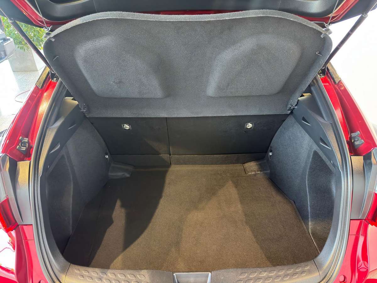 Toyota C-HR - 7