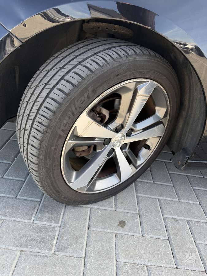 Peugeot 308, 1.2 l., Универсал
