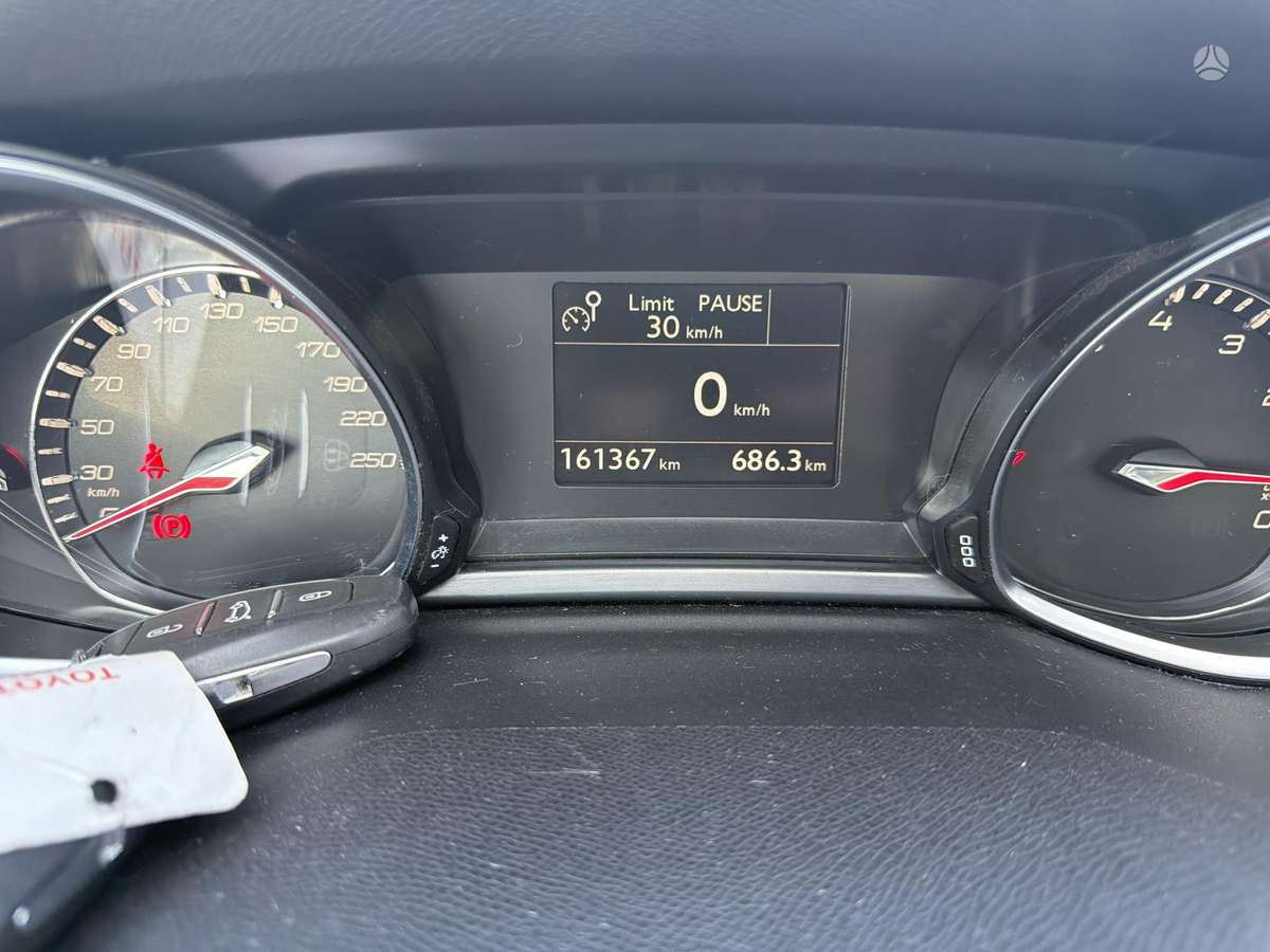 Peugeot 308, 1.2 l., Универсал