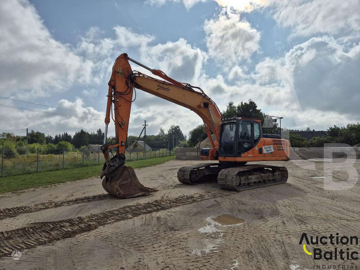 Doosan DX 225 LC, экскаваторы