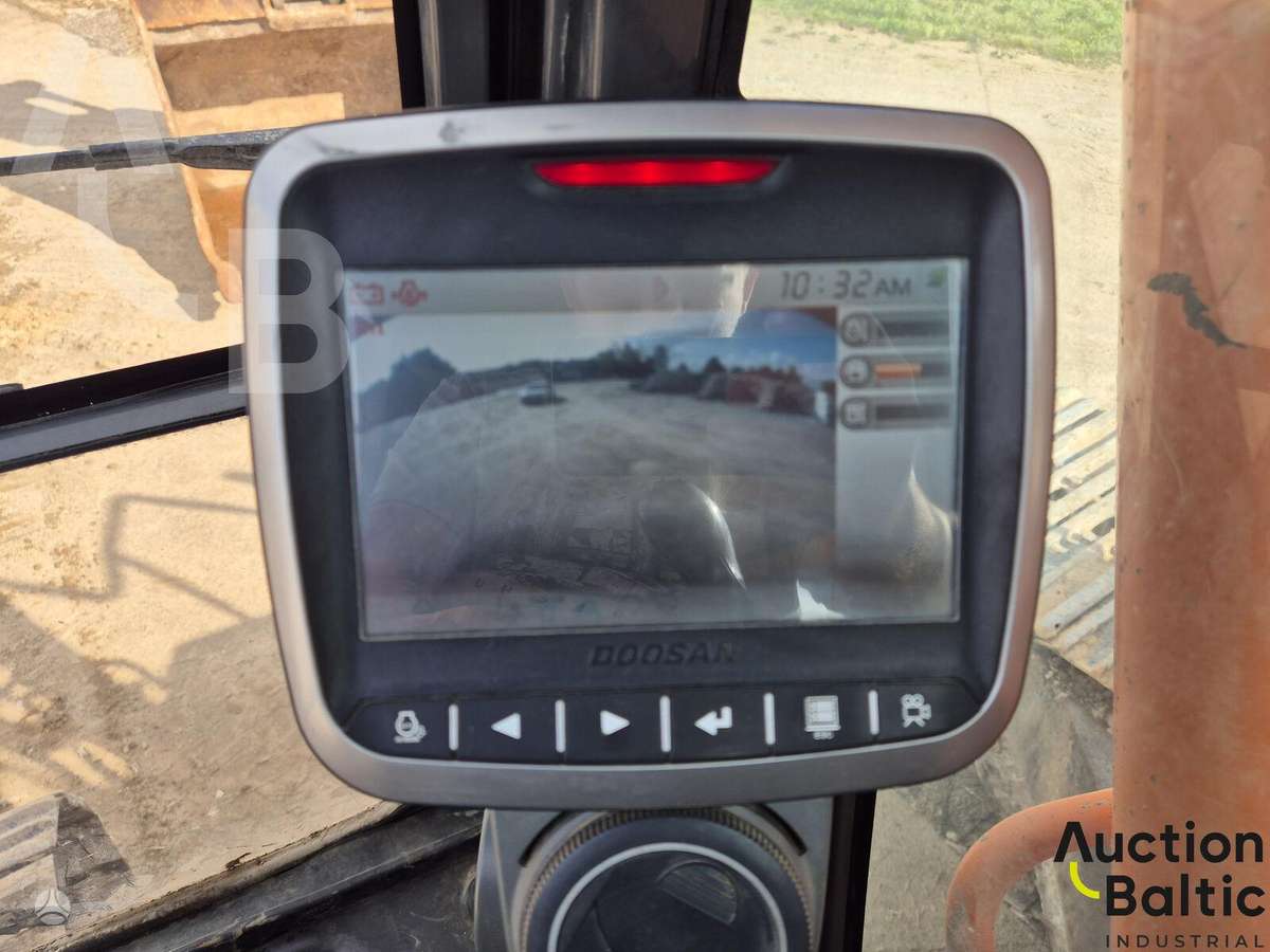 Doosan DX 225 LC, экскаваторы