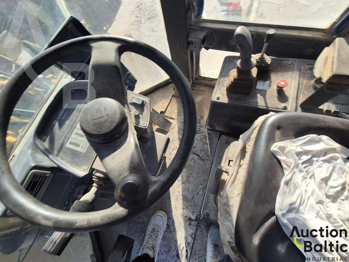 LIUGONG CLG 856 II, frontal loader