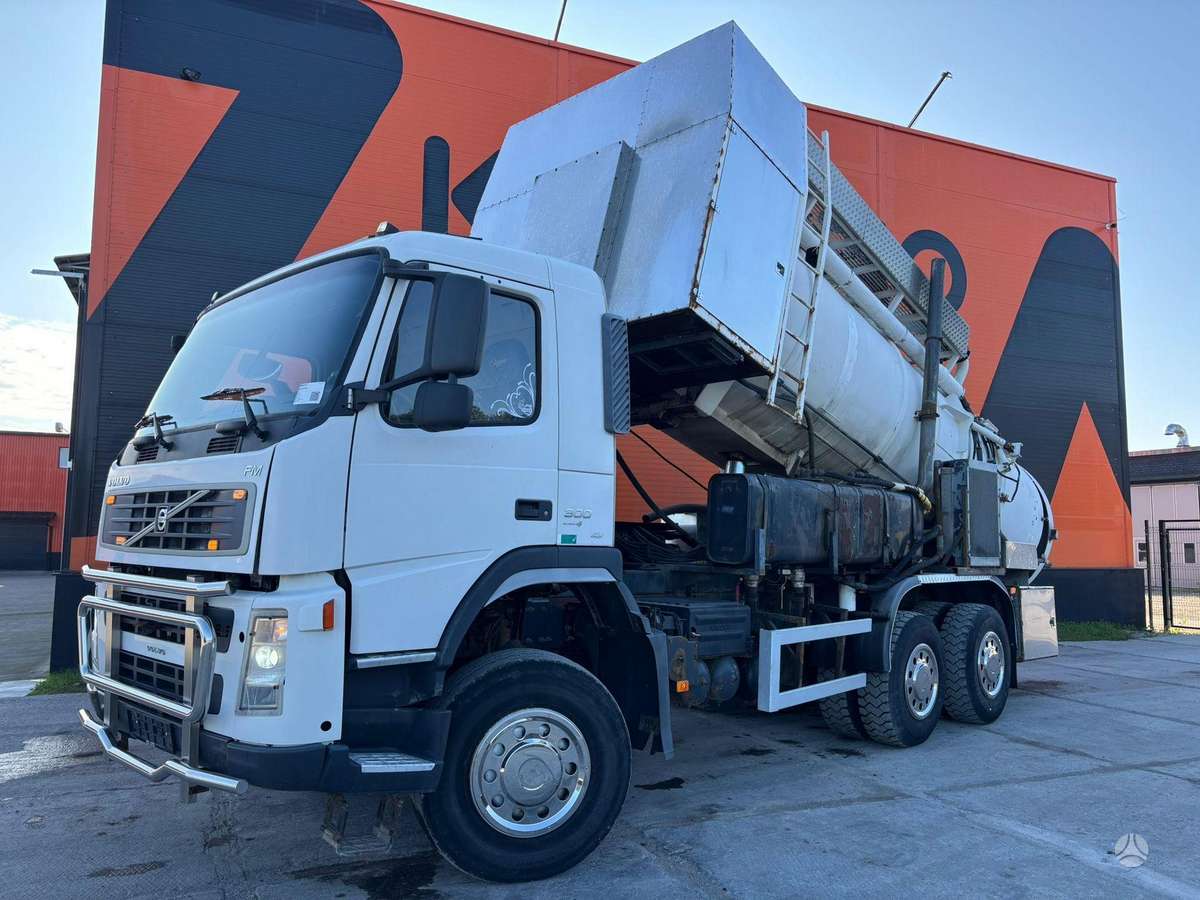 Volvo FM 300 6x6, other