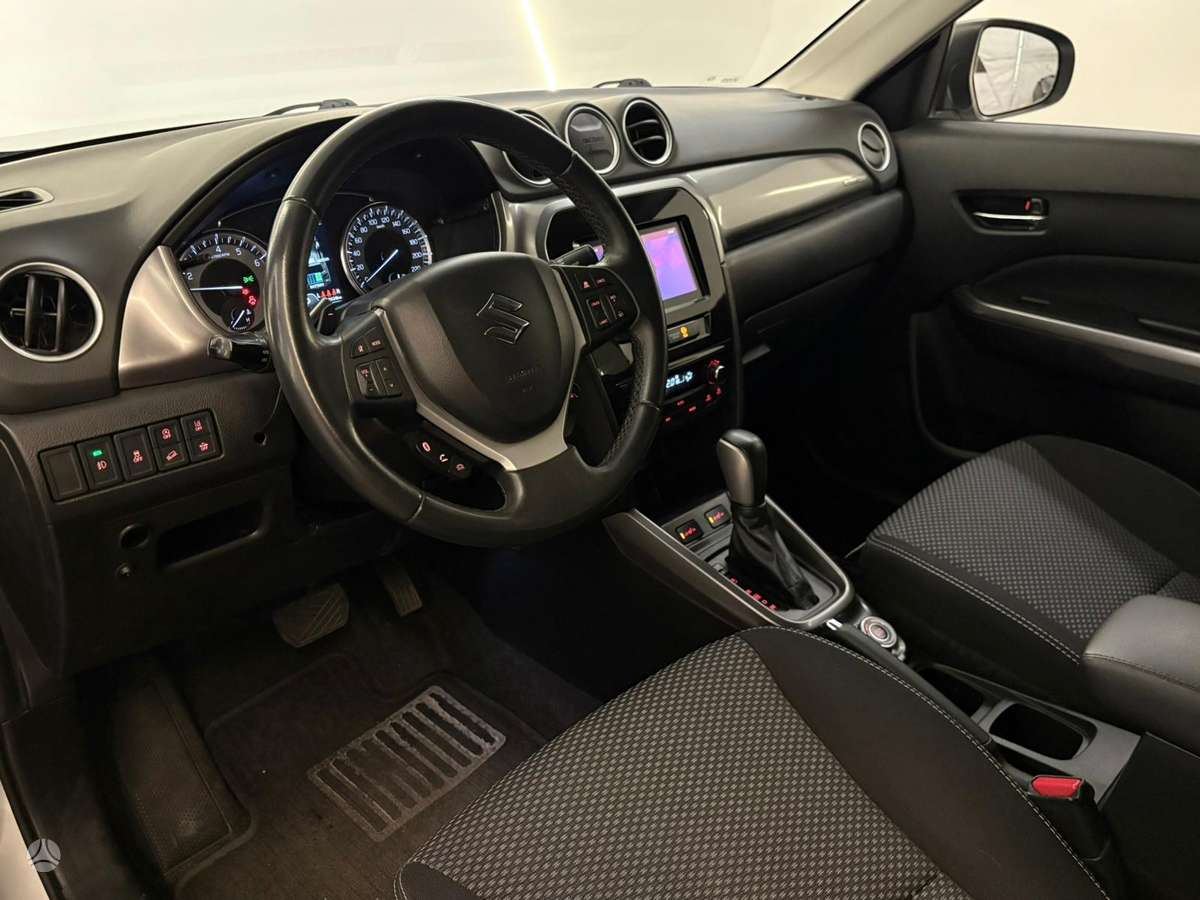 Suzuki Vitara - 2