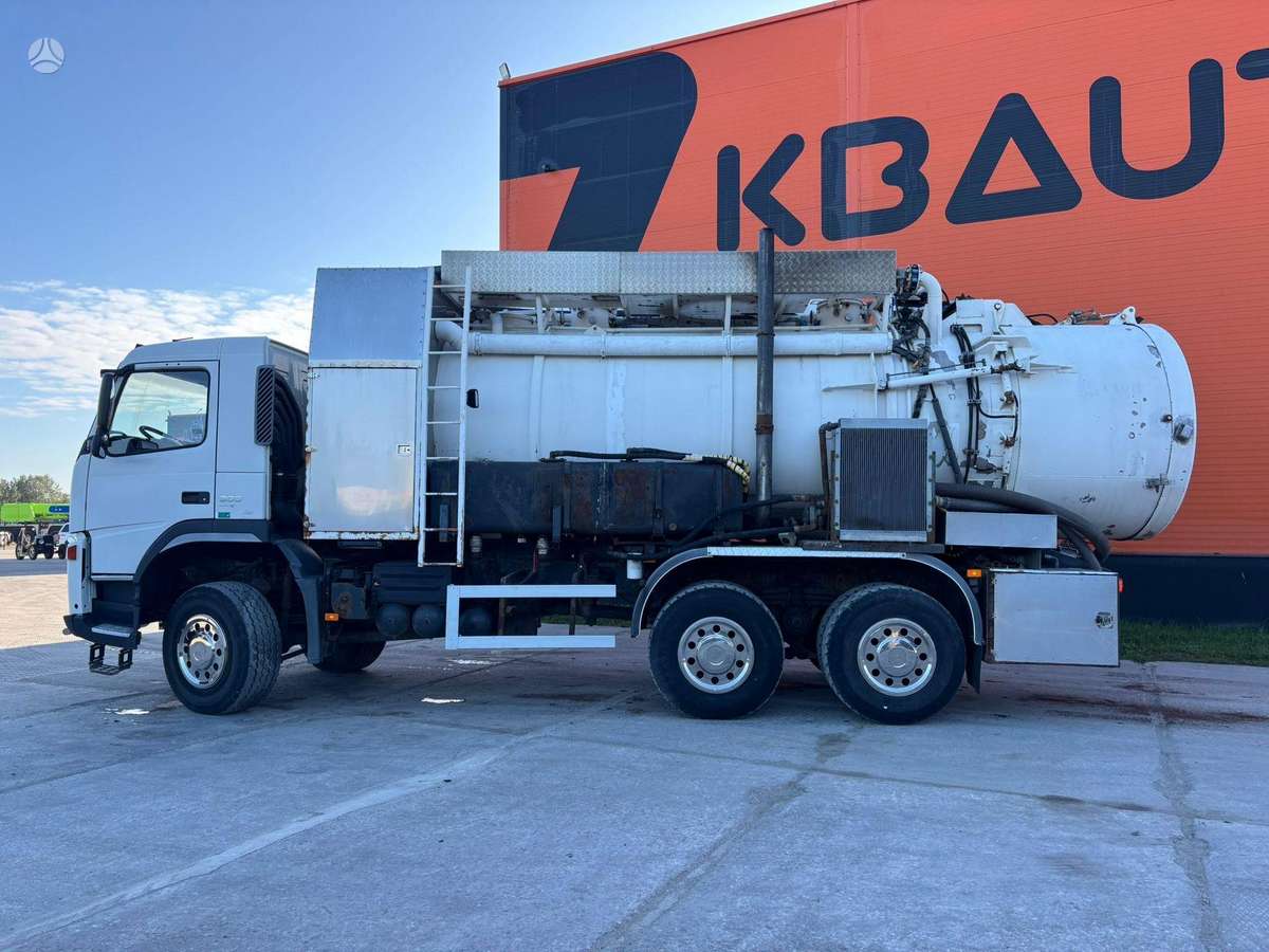 Volvo FM 300 6x6, other