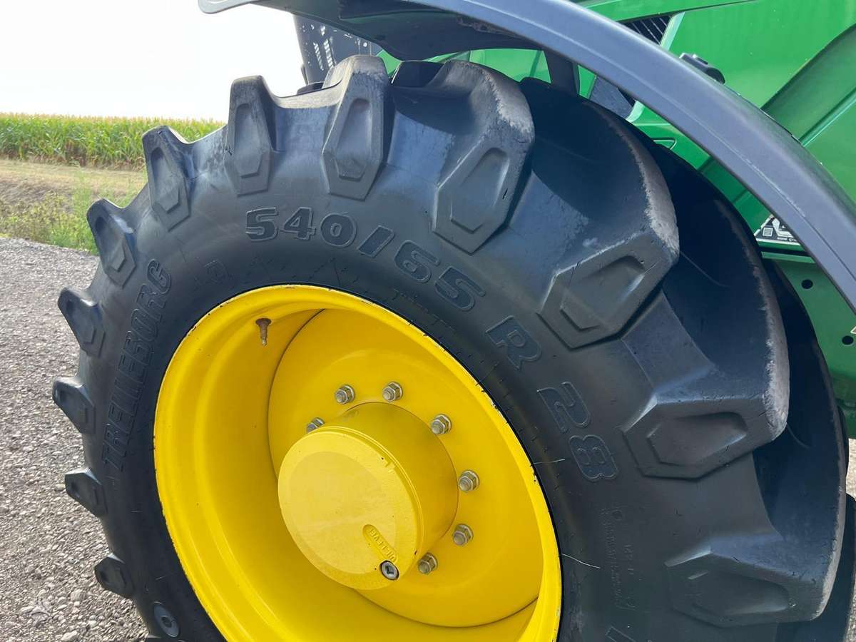 John Deere 6R 165, traktoriai