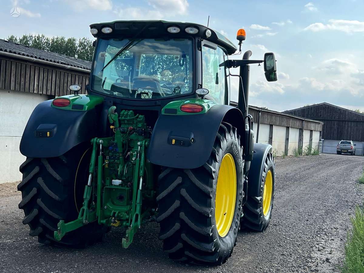 John Deere 6R 165, traktoriai