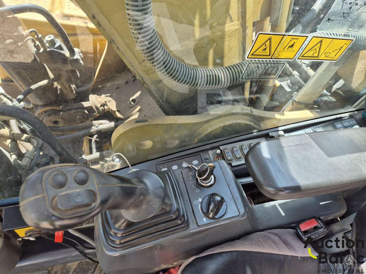 Caterpillar 319 D, excavator