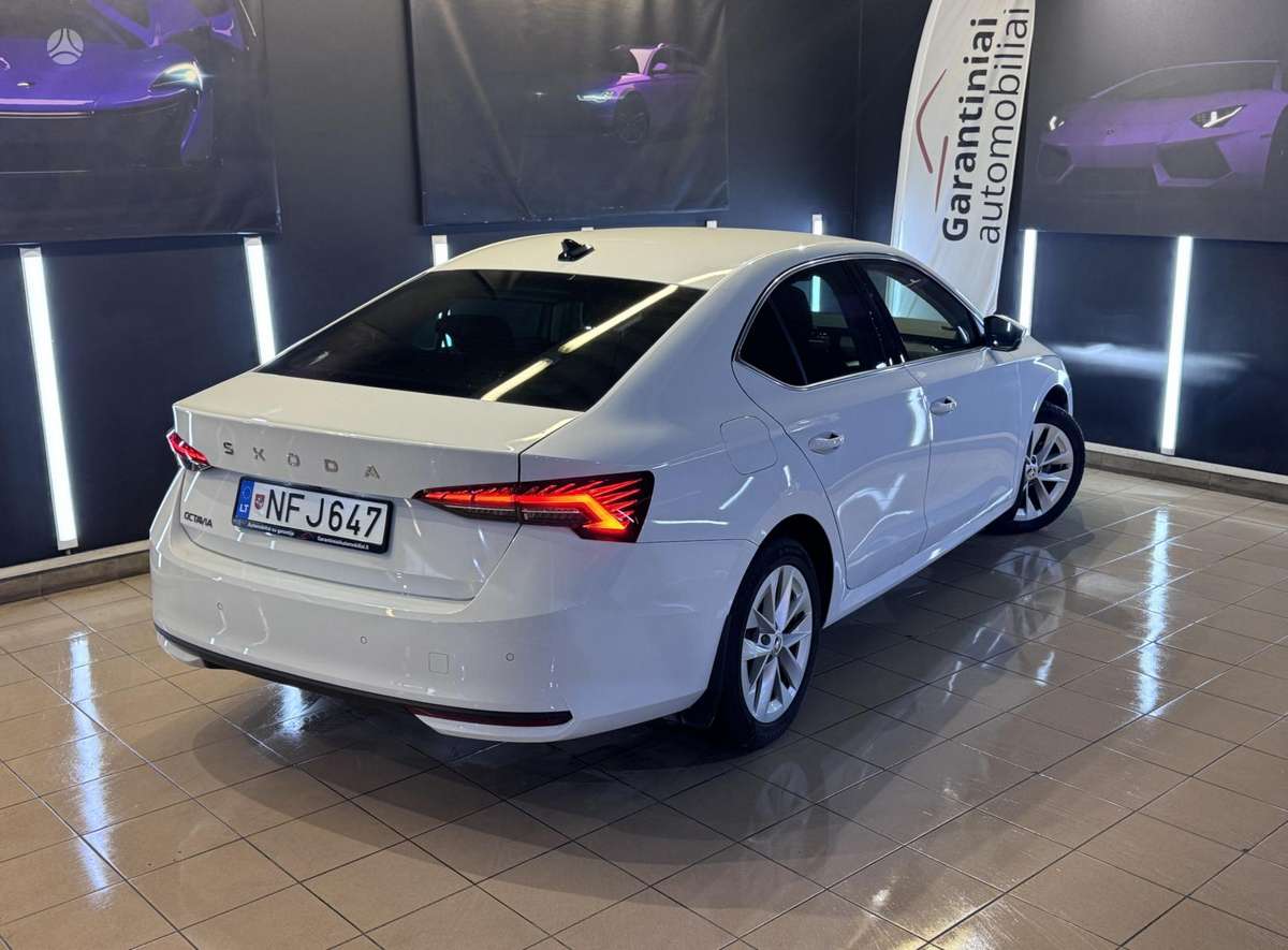 Škoda Octavia - 2