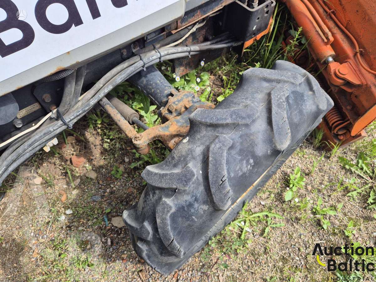 Yanmar US 35D, traktoriai