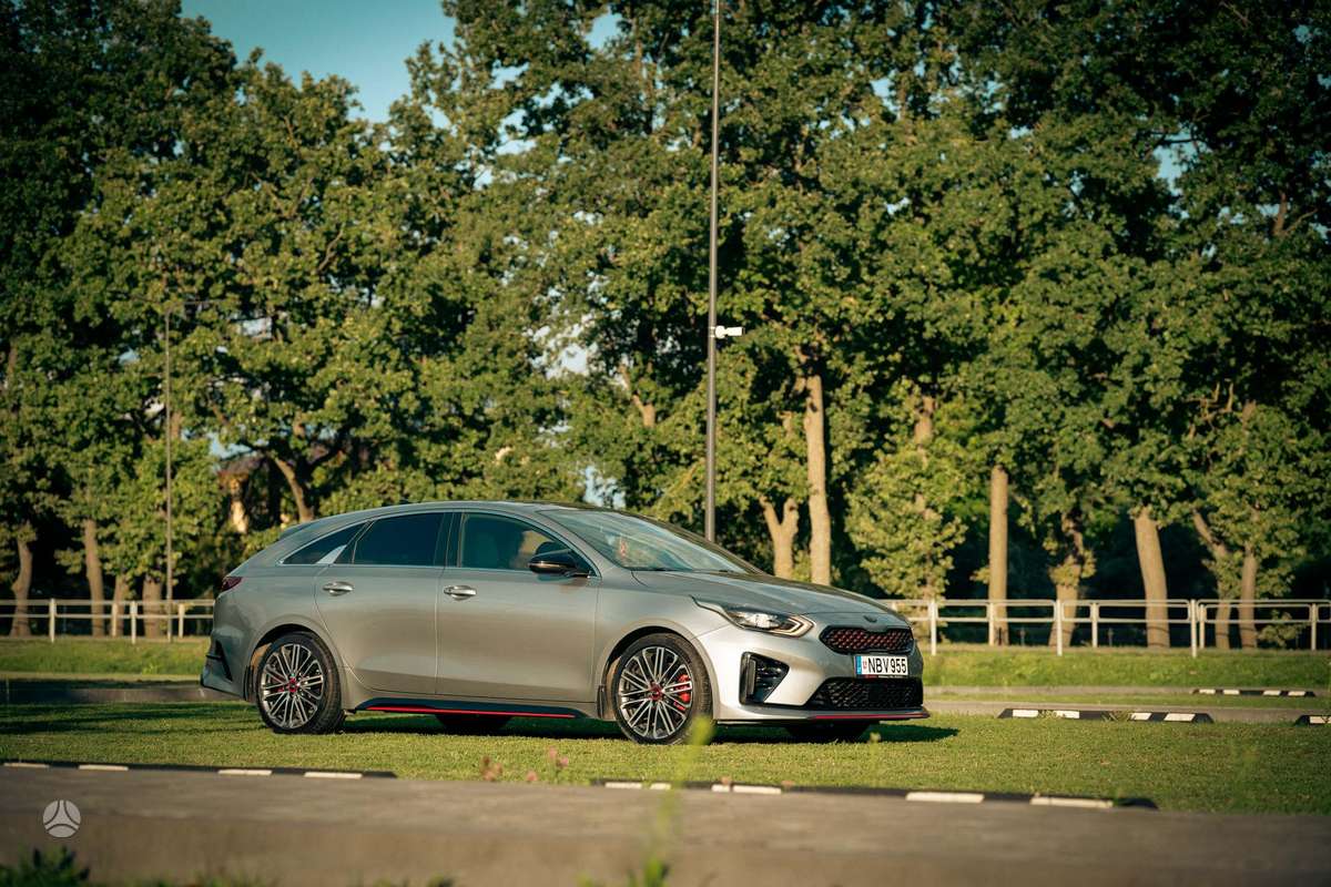 Kia ProCeed, 1.6 l., Хэтчбек