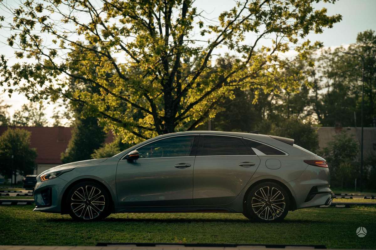 Kia ProCeed, 1.6 l., Хэтчбек