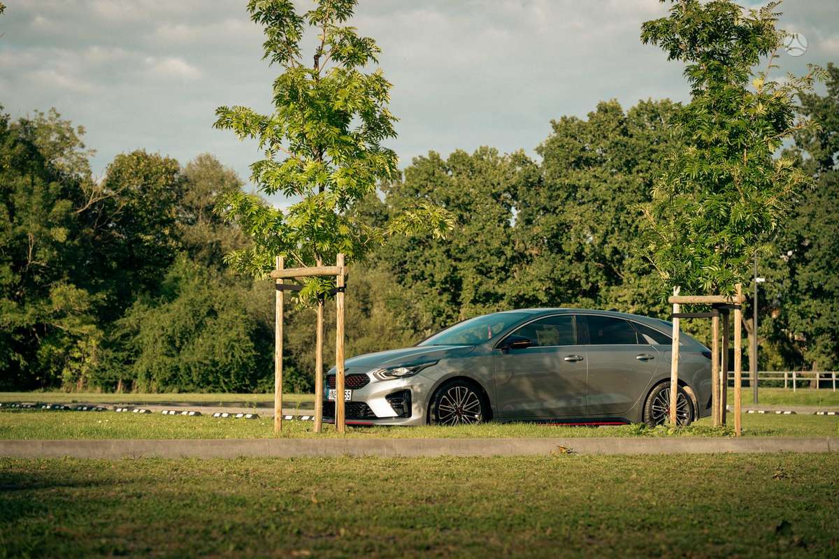Kia ProCeed, 1.6 l., Хэтчбек