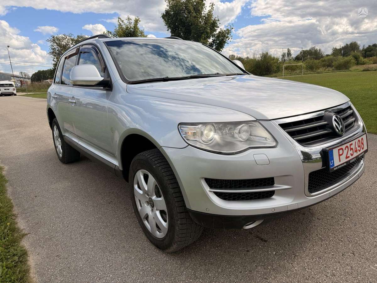 Volkswagen Touareg - 4