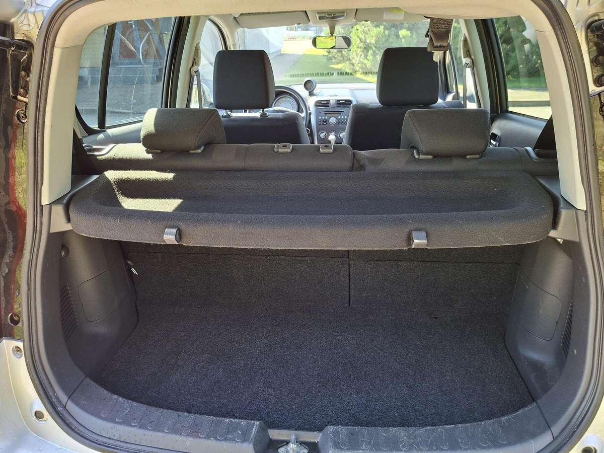 Opel Agila, 1.2 l., hatchback