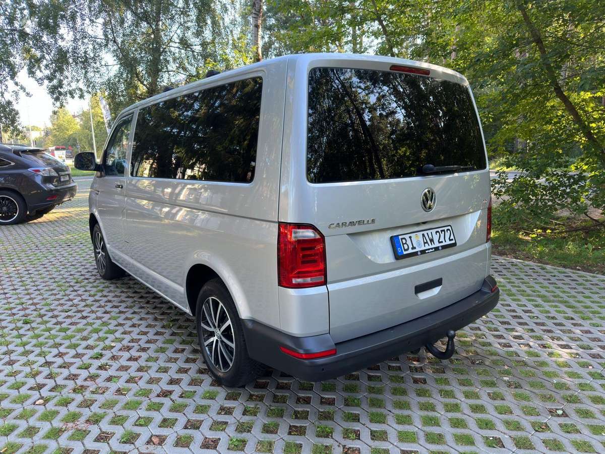 Volkswagen Caravelle - 4