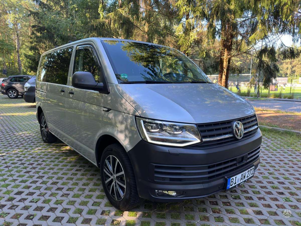 Volkswagen Caravelle - 11