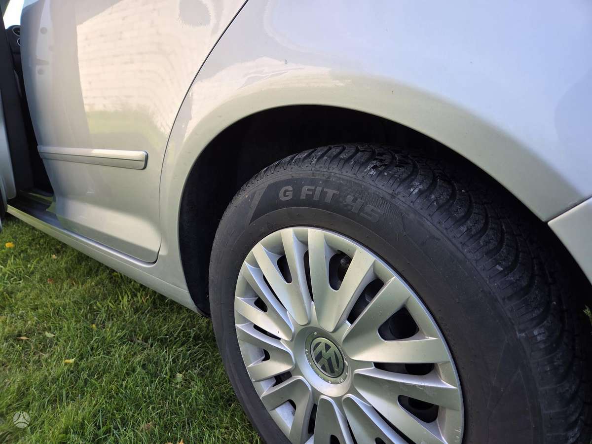Volkswagen Golf Plus - 7