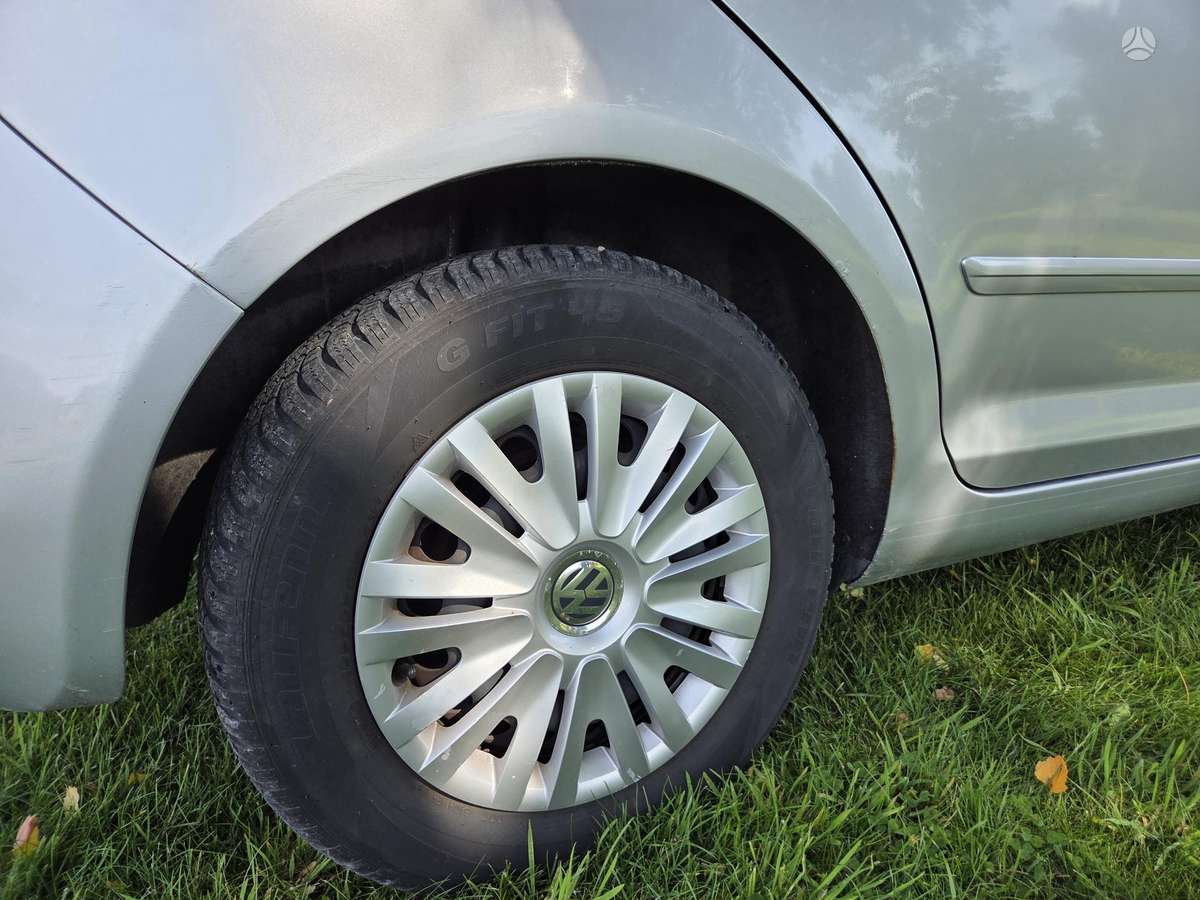 Volkswagen Golf Plus - 10