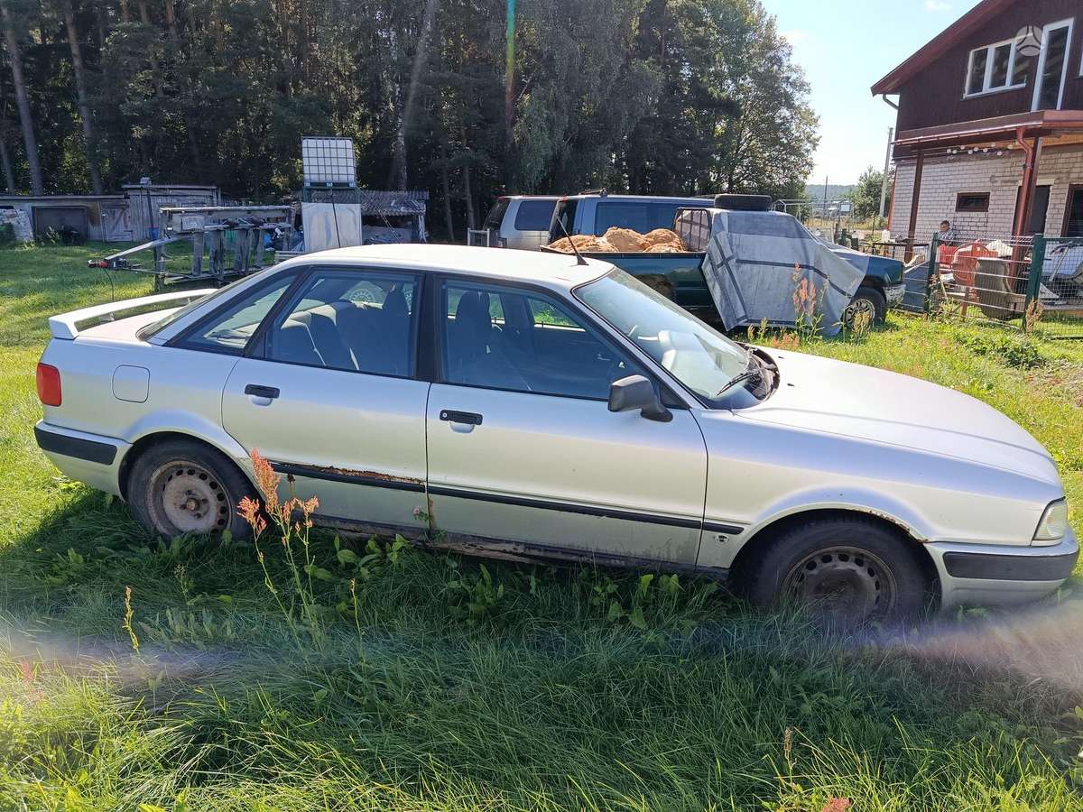 Audi 80, 1.9 l., Седан