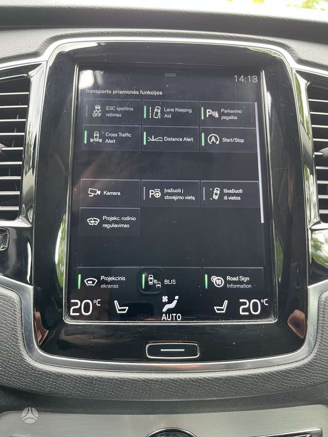 Volvo XC90 - 11