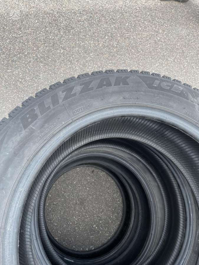 Bridgestone Blizzak ICE, зимние 215/55 R17