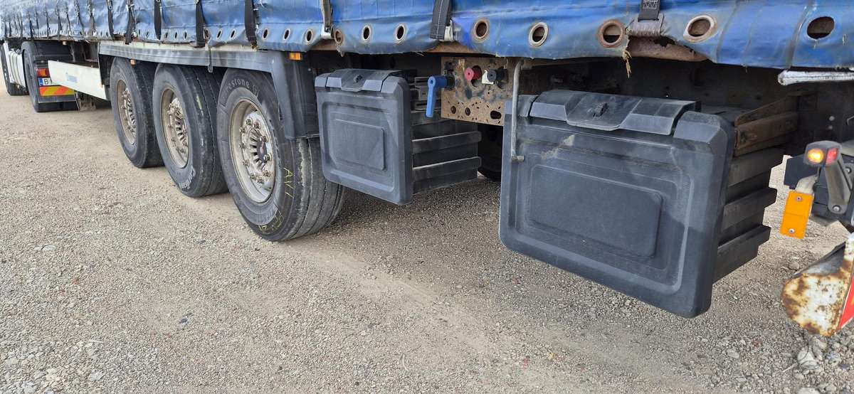 Krone SD, curtain / tarpaulin