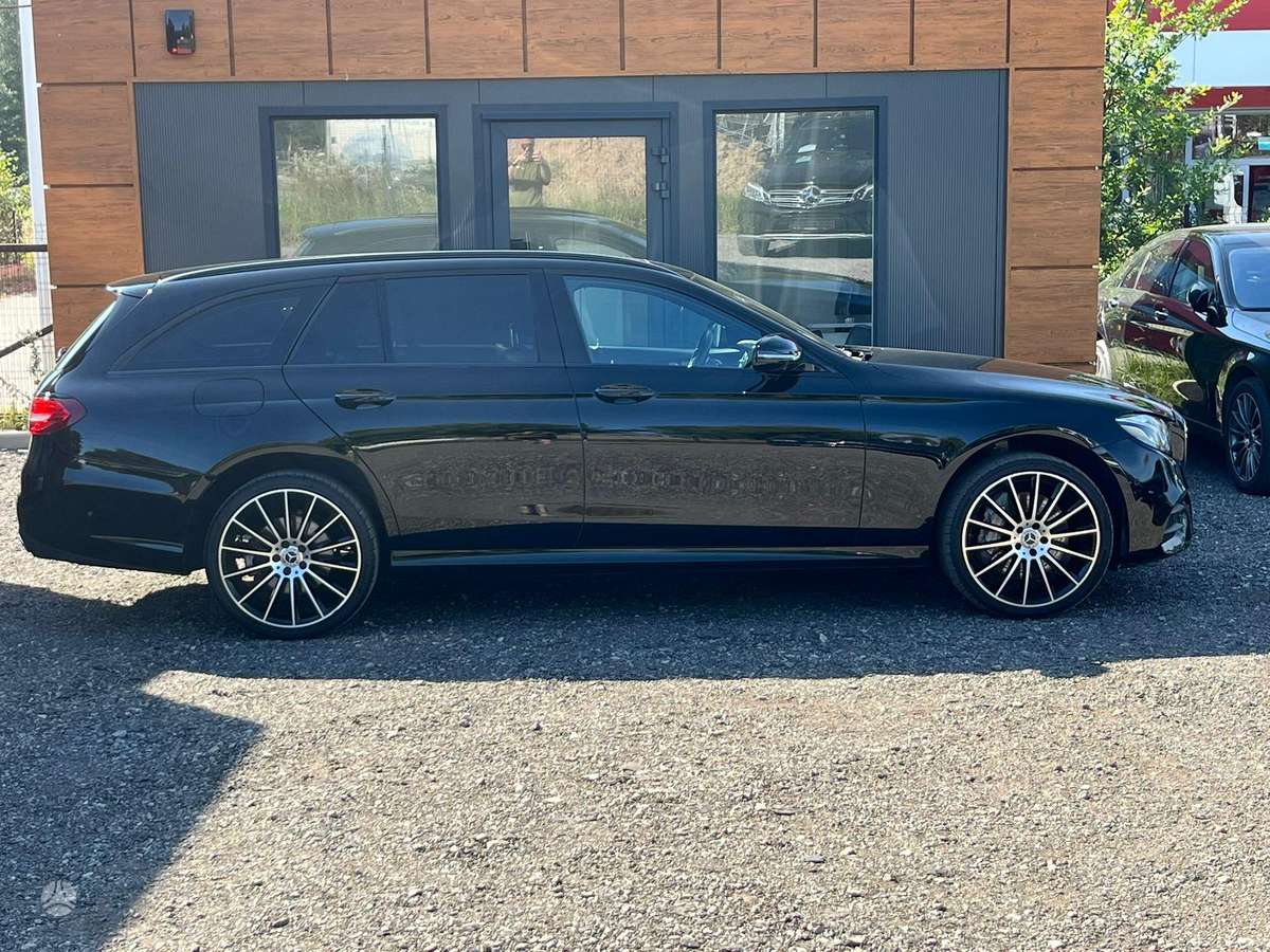 Mercedes-Benz E400, 2.9 l., Универсал