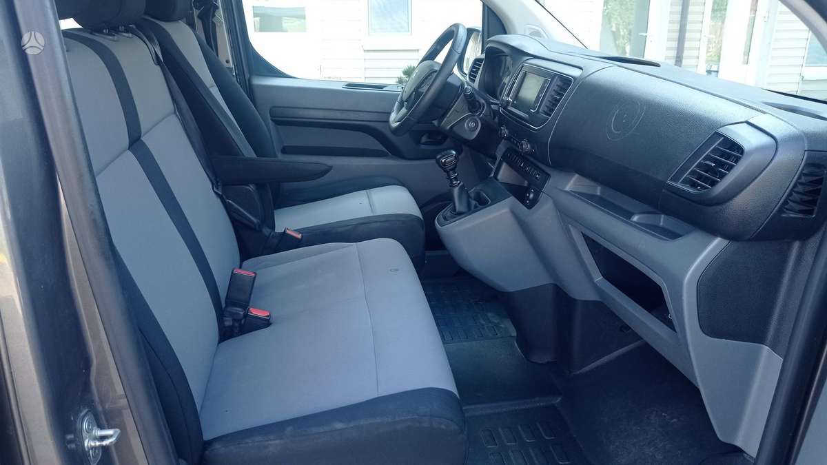 Peugeot Expert - 9