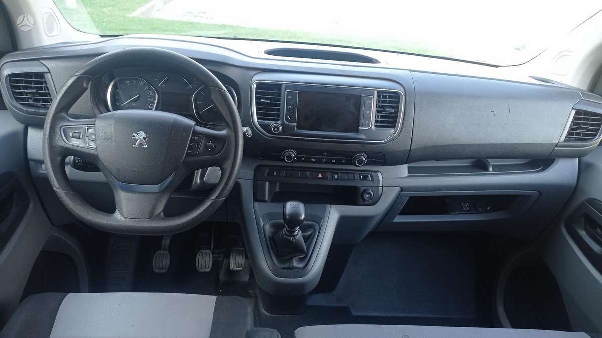 Peugeot Expert - 8