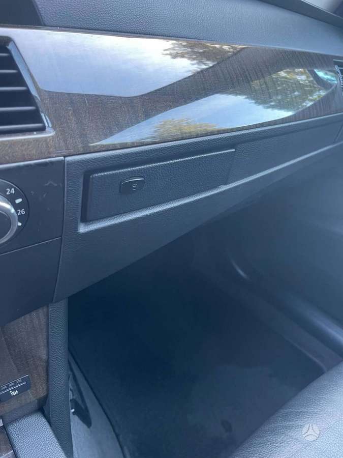 BMW 525, 2.5 l., Седан